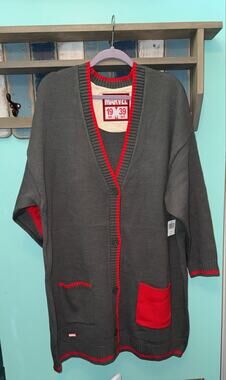 Marvel Gray and Red Cardigan button up sweater Size Men’s XXL
